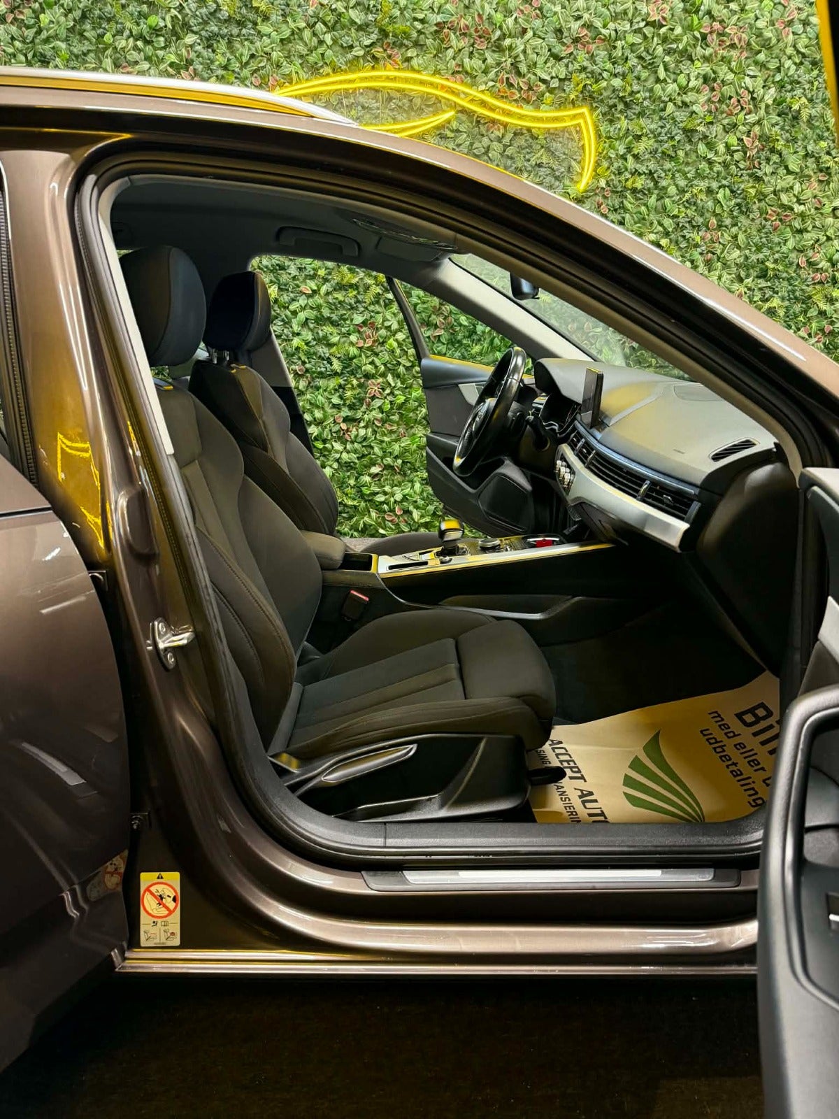 Billede af Audi A4 2,0 TFSi 190 Avant S-tr.