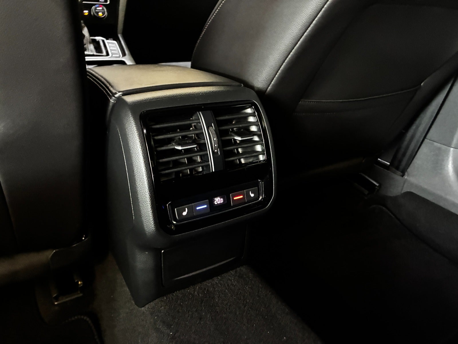 Billede af VW Arteon 1,5 TSi 150 R-line DSG