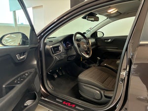 Kia Stonic T-GDi Attraction+