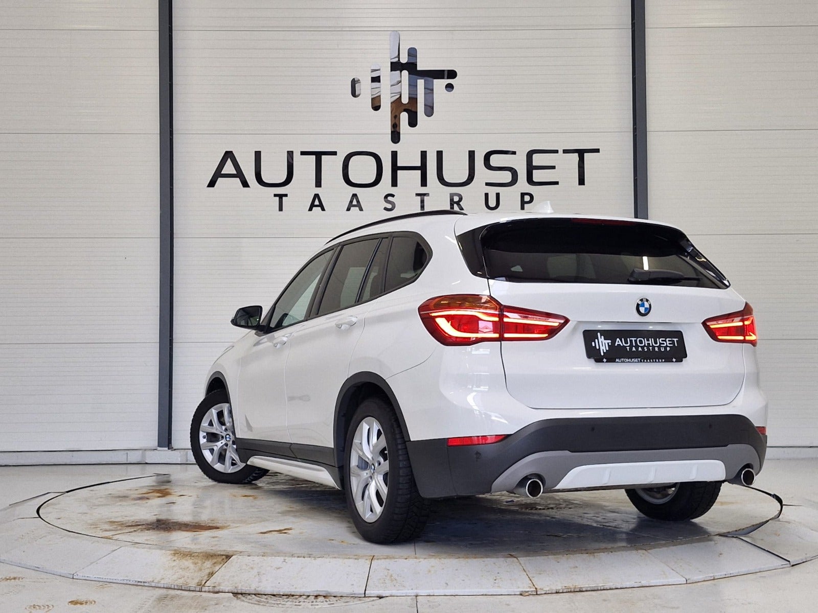 Billede af BMW X1 2,0 sDrive20i Sport Line aut.