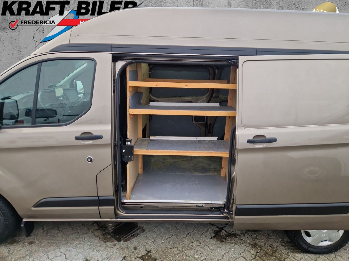 Billede af Ford Transit Custom 300L 2,0 TDCi 130 Trend