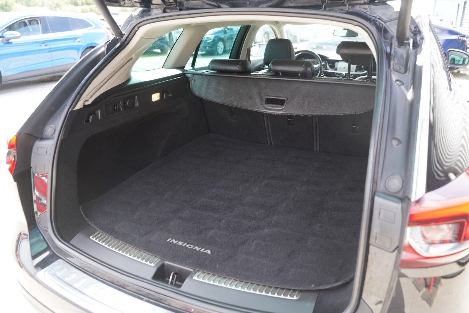 Billede af Opel Insignia 2,0 CDTi 170 Country Tourer aut.