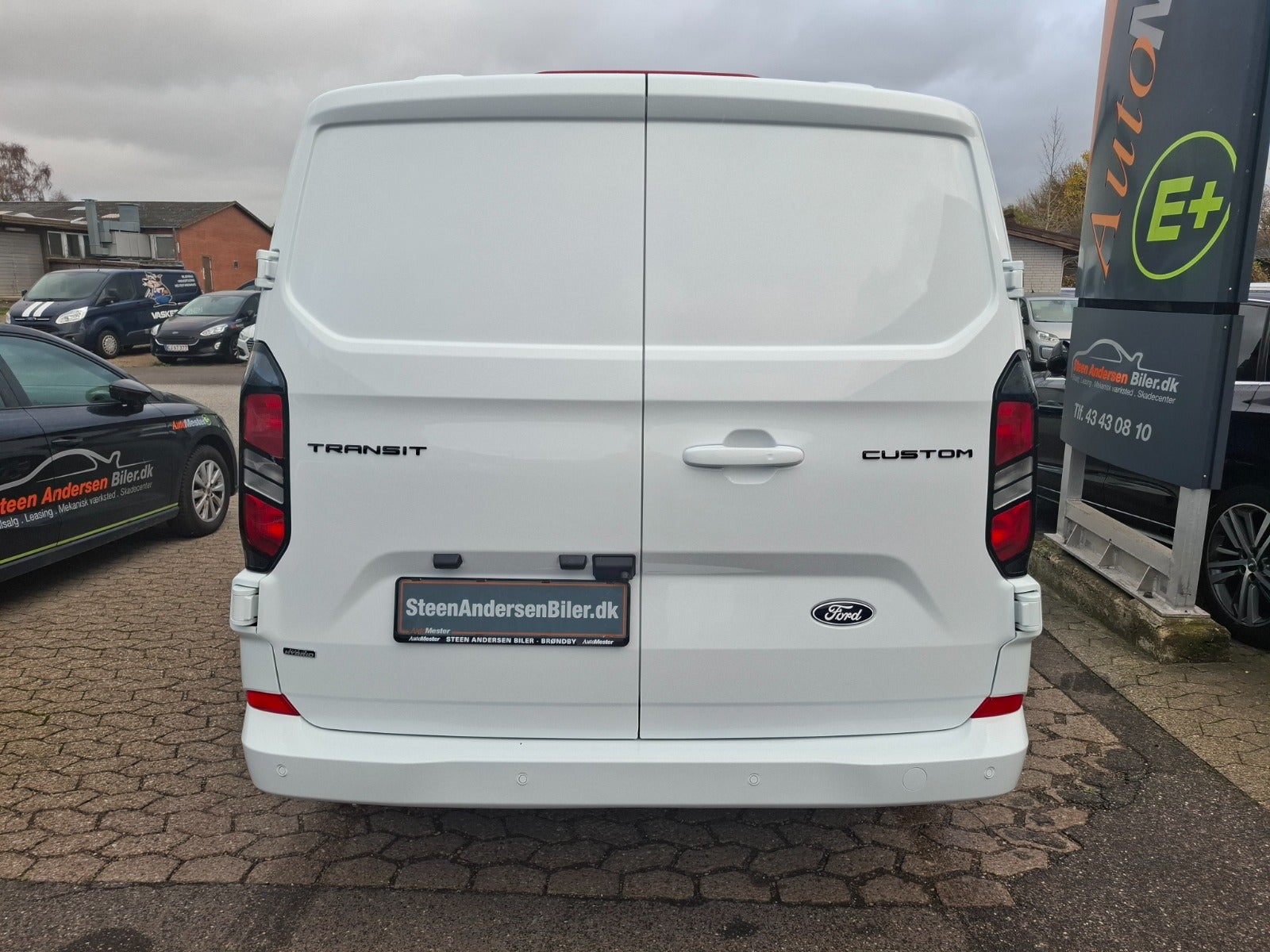 Ford Transit Custom 320L 2024