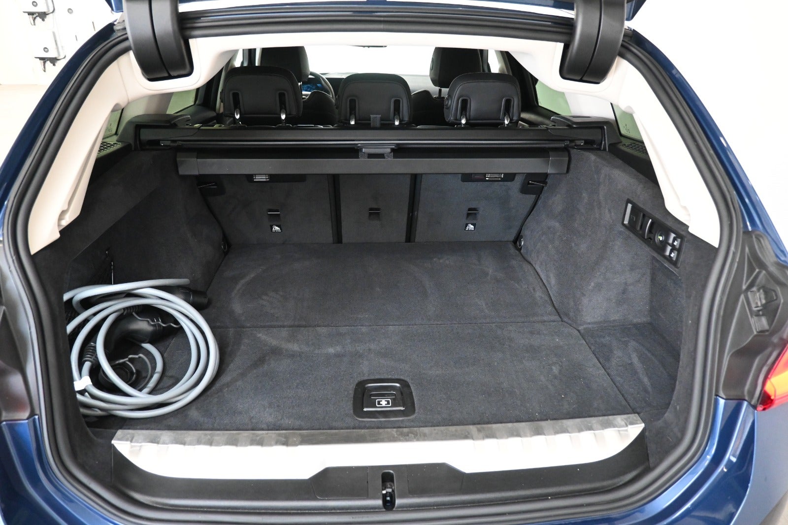 BMW 330e Touring aut.