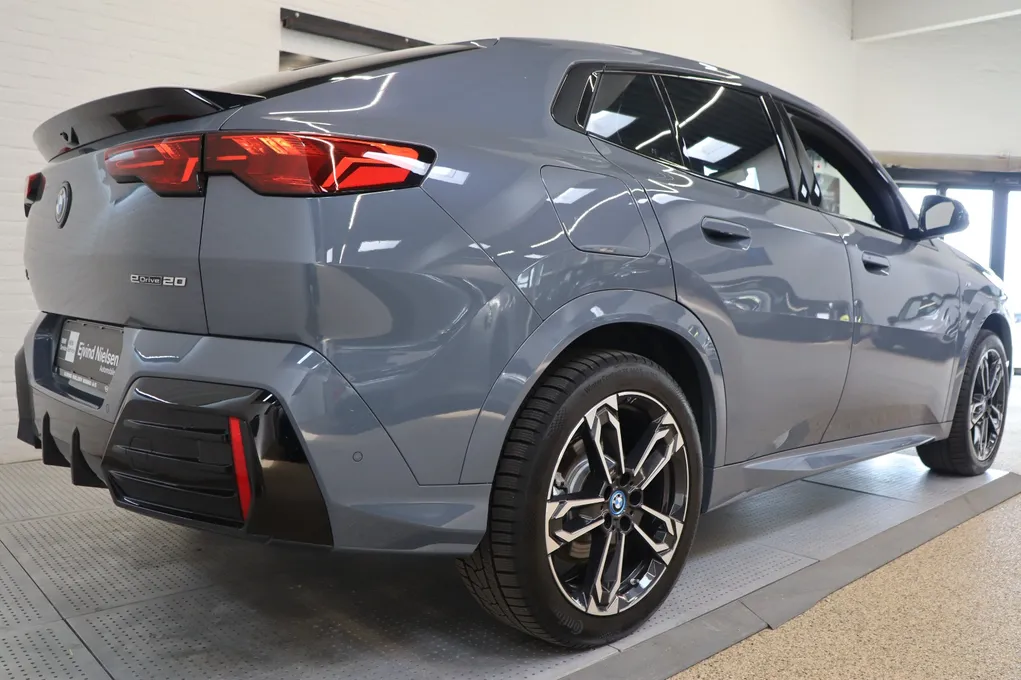 BMW iX2 eDrive20 M-Sport