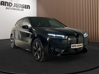 BMW iX xDrive40 Supercharged