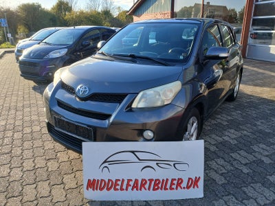 Toyota Urban Cruiser 1,3 VVT-i T2 5d