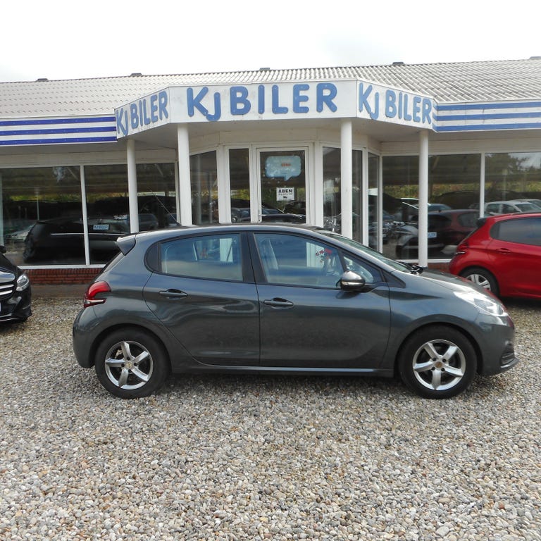 Peugeot 208 BlueHDi 100 Active