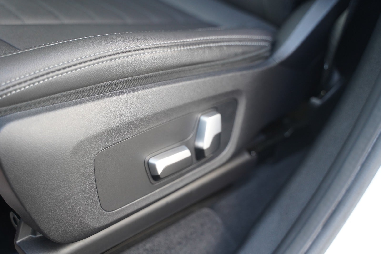 Billede af BMW iX3  Charged