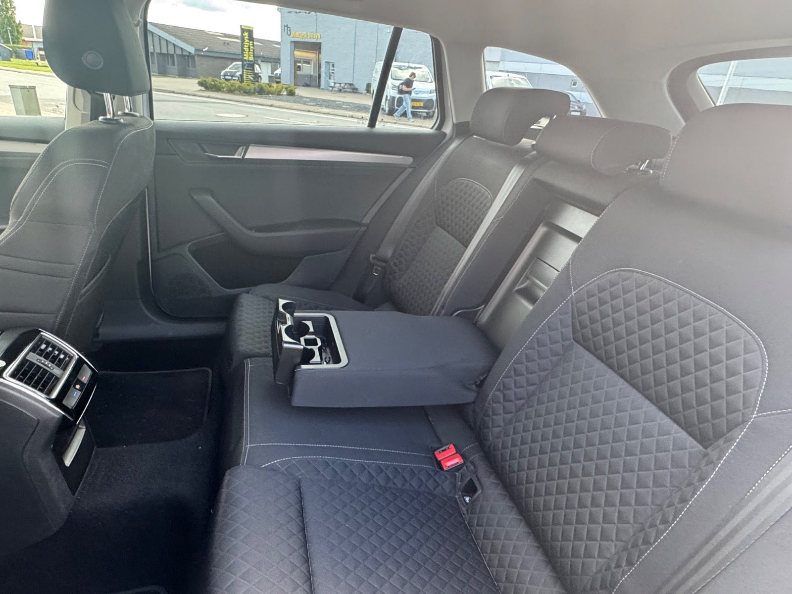 Skoda Superb TSi 150 Style Combi DSG