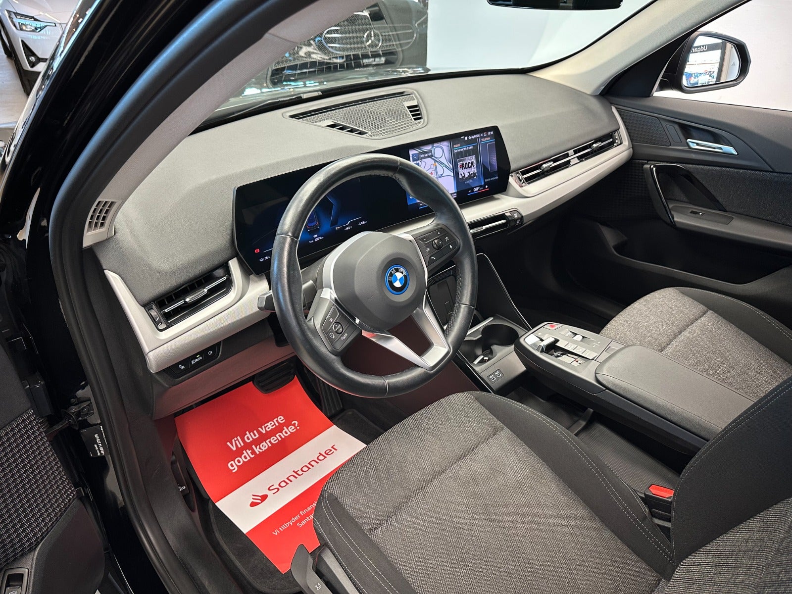 Billede af BMW iX1  xDrive30