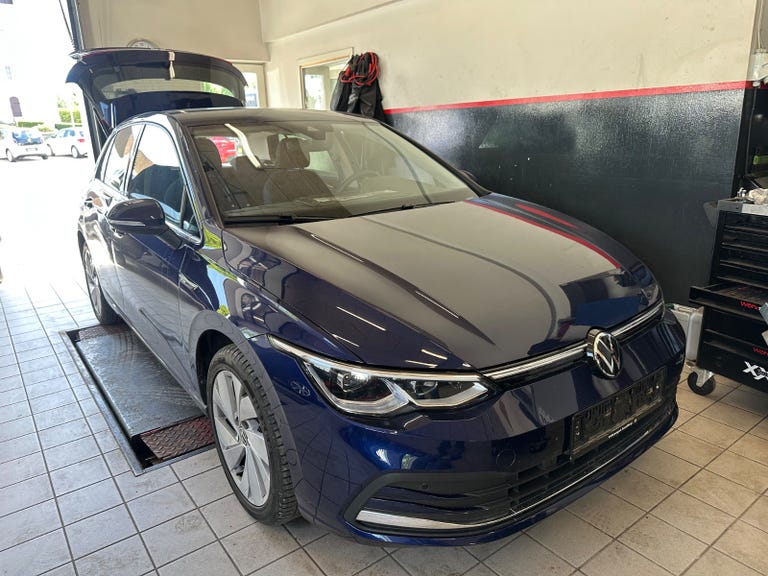 VW Golf VIII eTSi 150 Style DSG