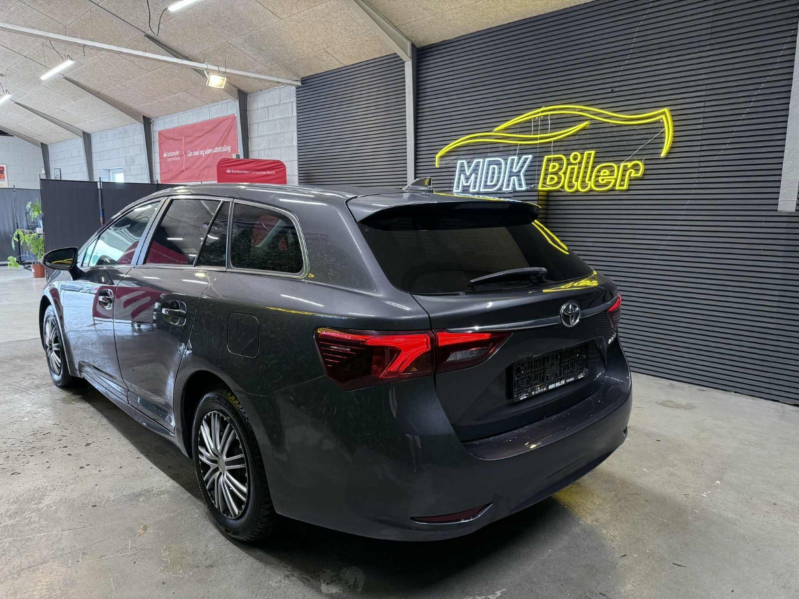 Billede af Toyota Avensis 1,8 VVT-i T2 Touring Sports MDS