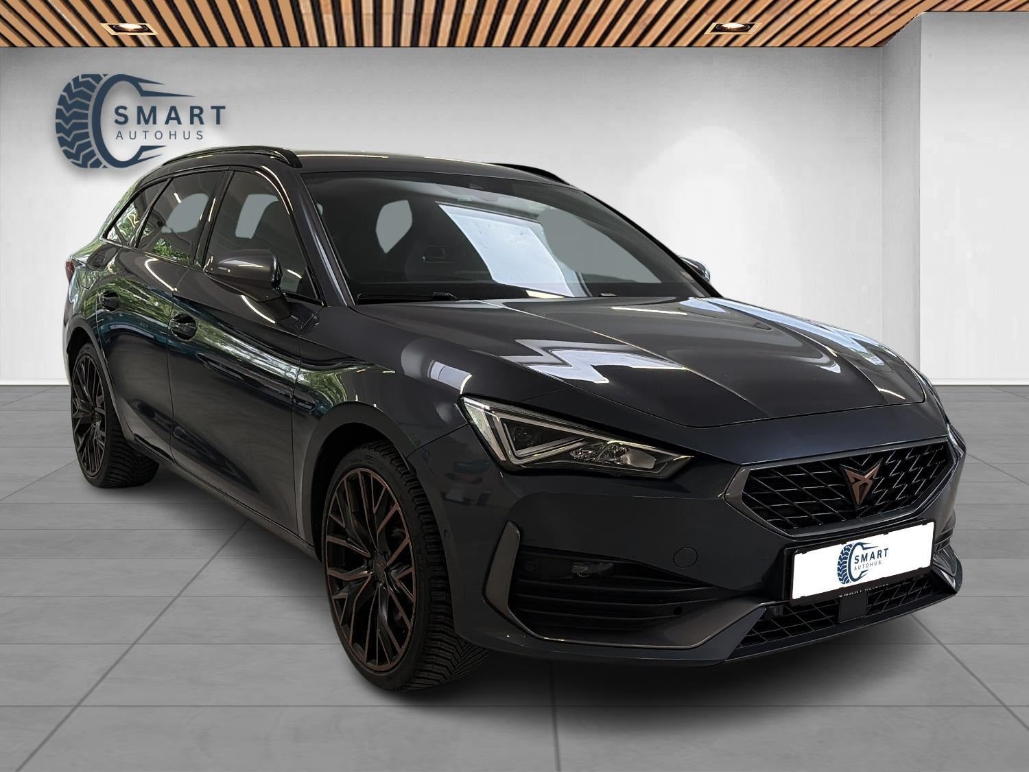 Billede af Cupra Leon 1,4 eHybrid Sportstourer DSG