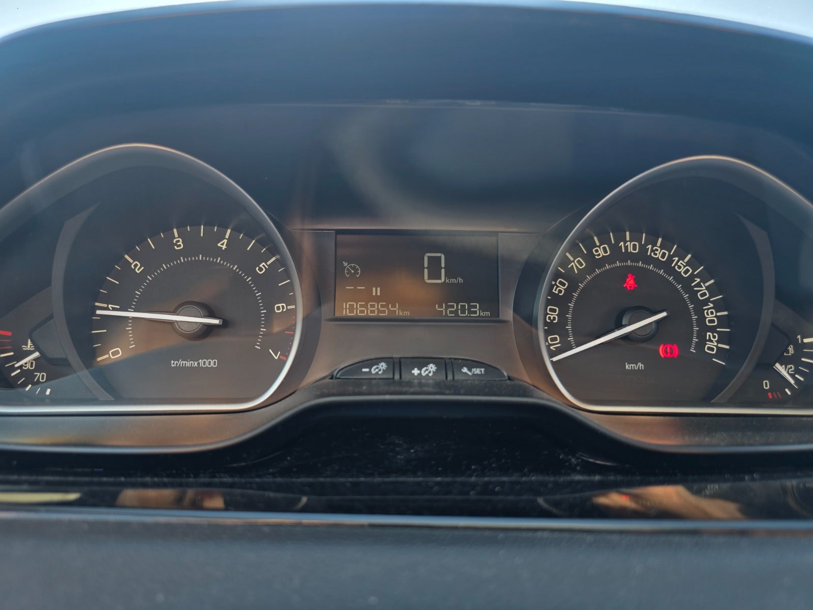 Billede af Peugeot 208 1,2 PureTech 82 Active