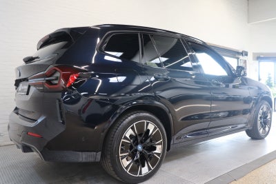 BMW iX3 Charged M-Sport
