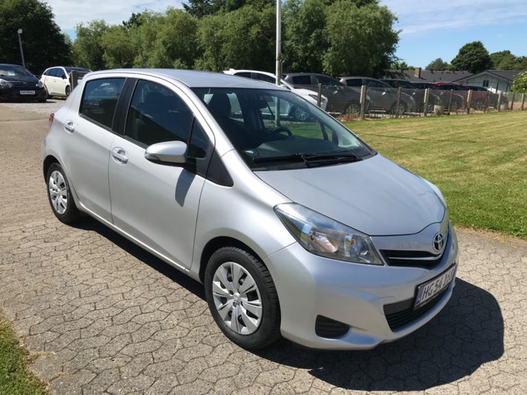 Toyota Yaris VVT-i T2 Touch MDS