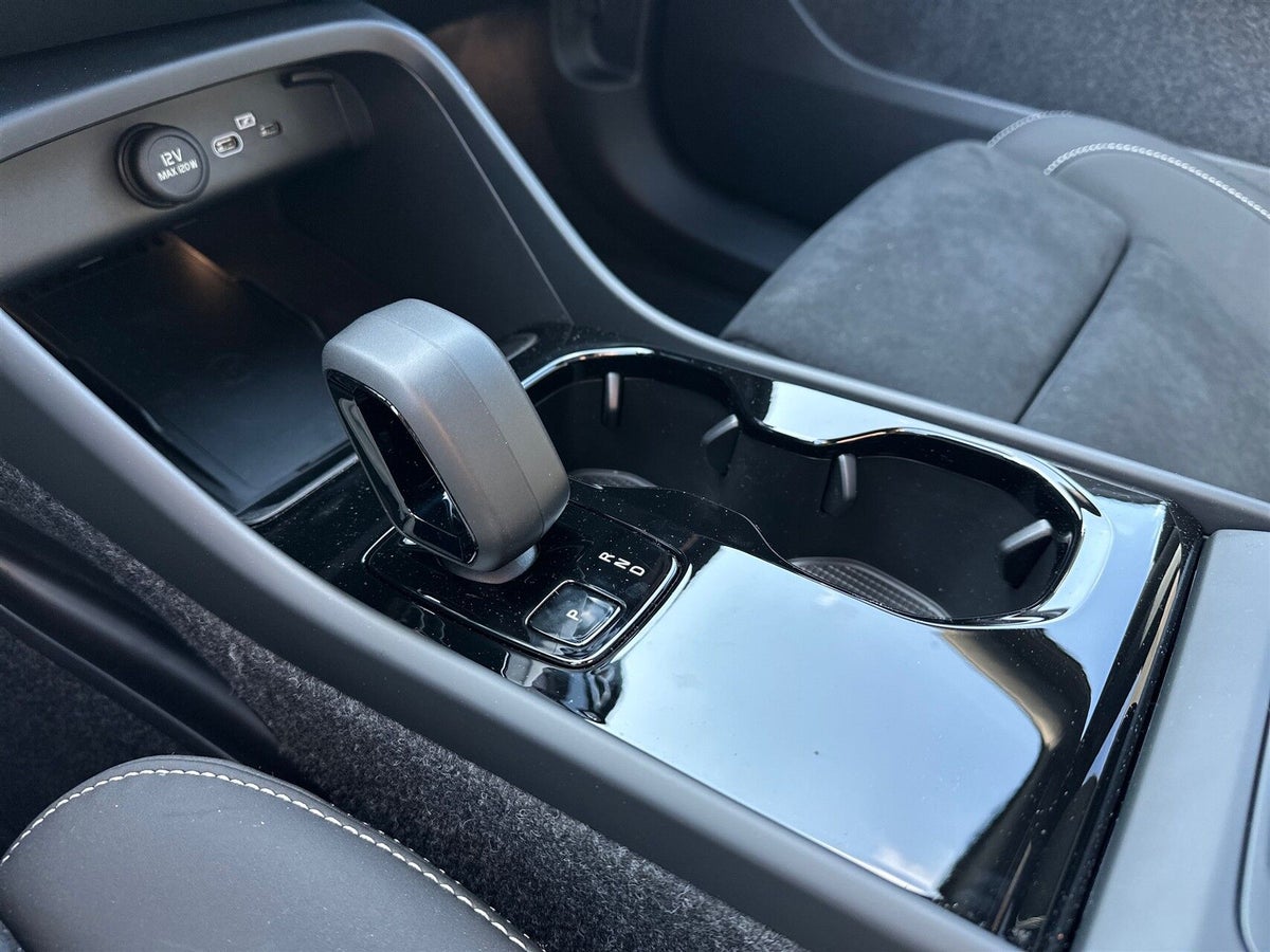 Volvo EX40 Extended Range Black Edition Excess billede 15