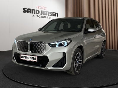 BMW iX1 xDrive30 M-Sport Premium