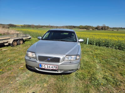 Volvo S80 2,4  4d