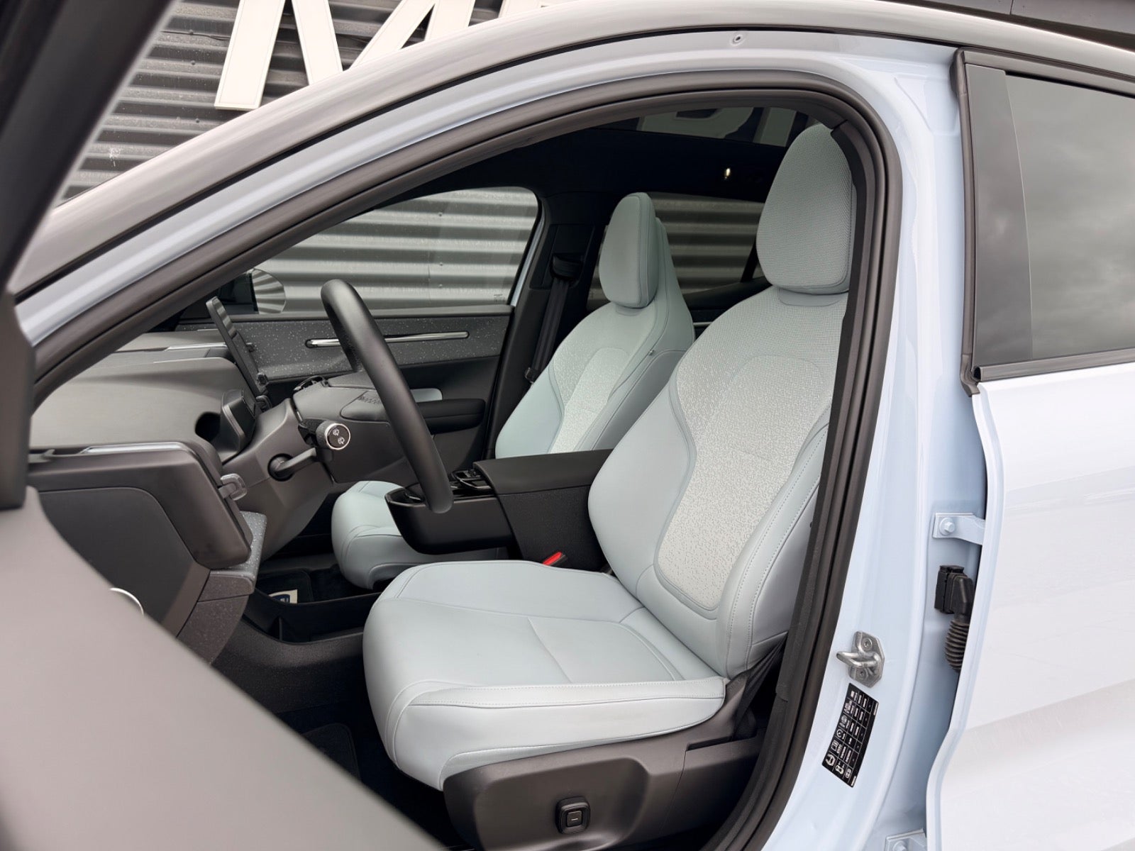 Billede af Volvo EX30 Extended Range Ultra