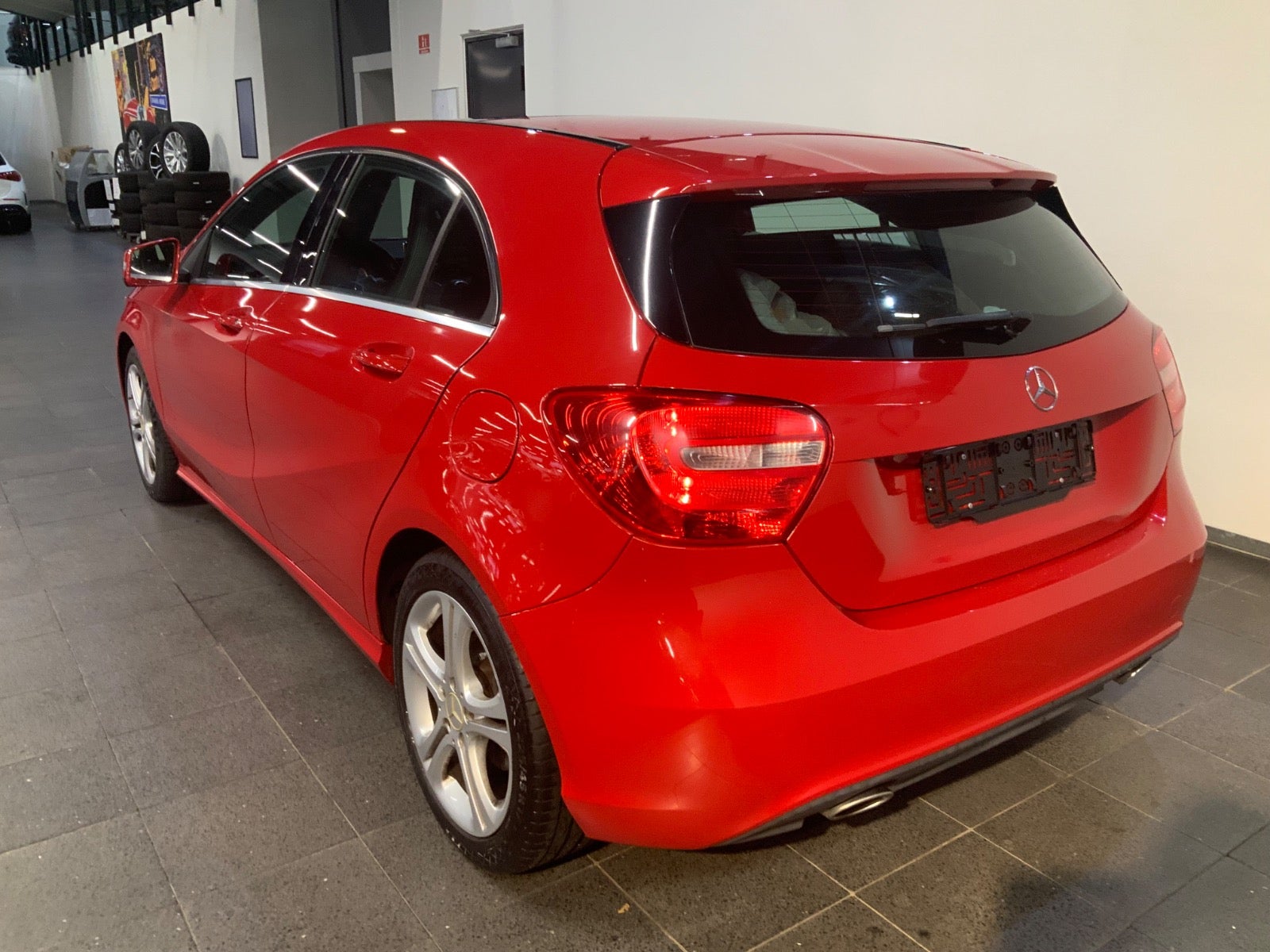 Mercedes-Benz A 200