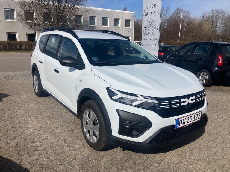 Dacia Jogger TCe 110 Essential 7prs