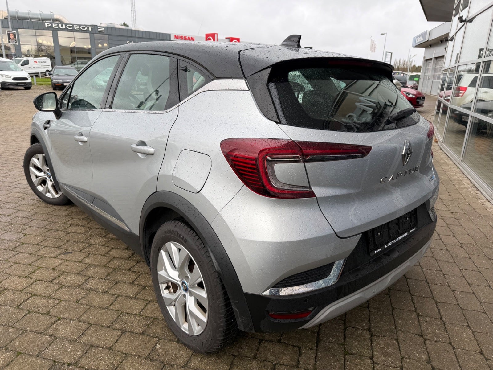 Billede af Renault Captur 1,6 E-Tech Intens