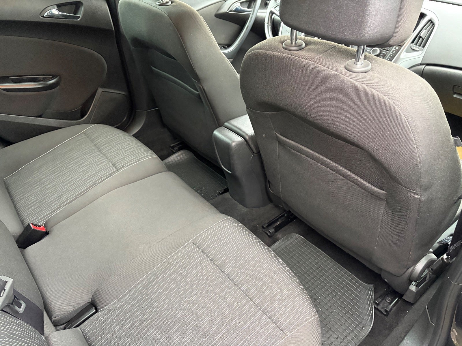 Opel Astra T 140 Enjoy Sports Tourer