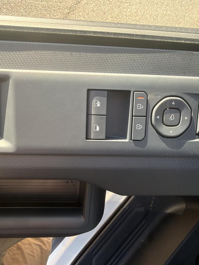 Kia PV5 Cargo L2H1 Standard Range Work Pro