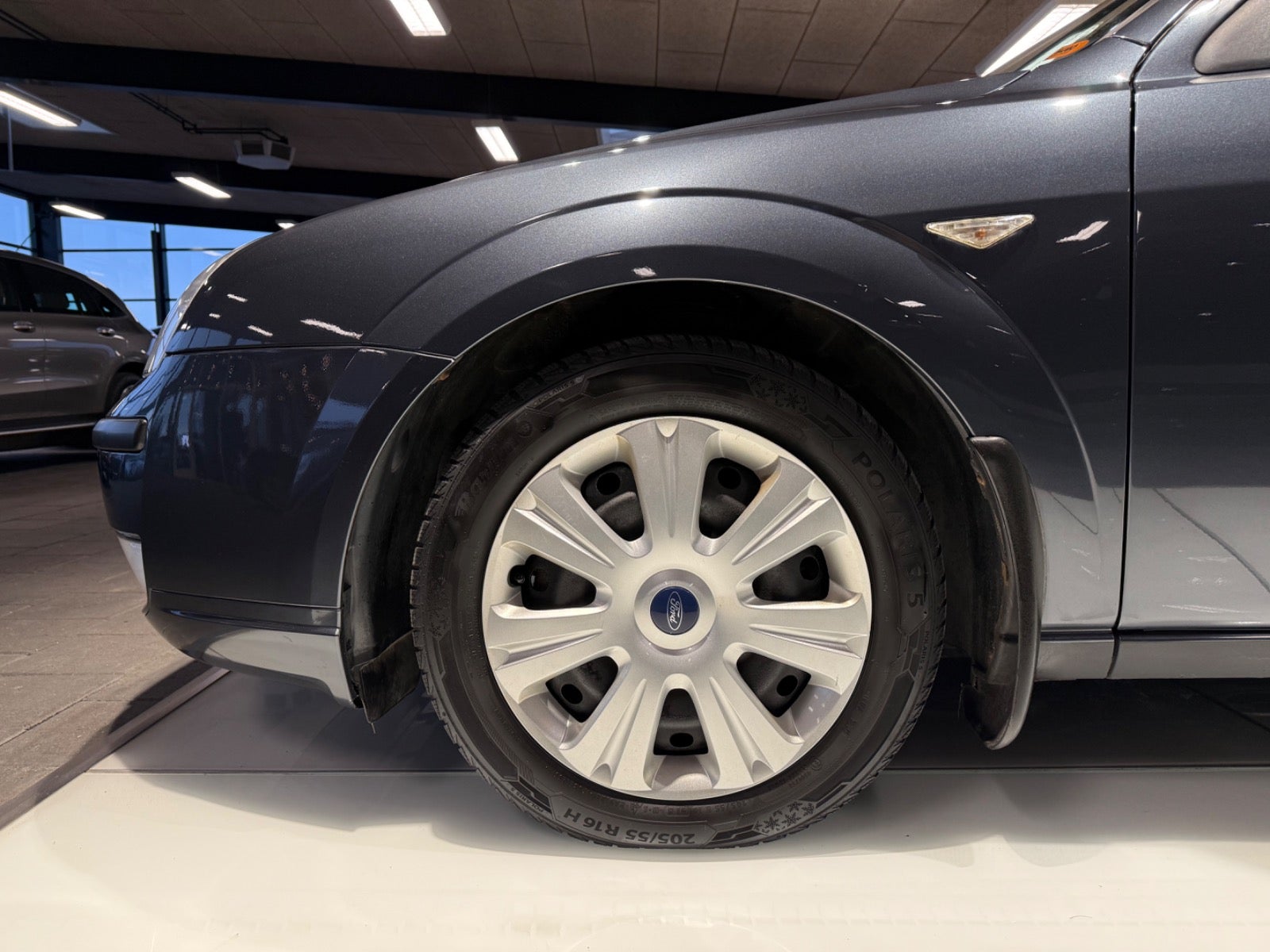 Billede af Ford Mondeo 1,8 110 Ambiente stc.