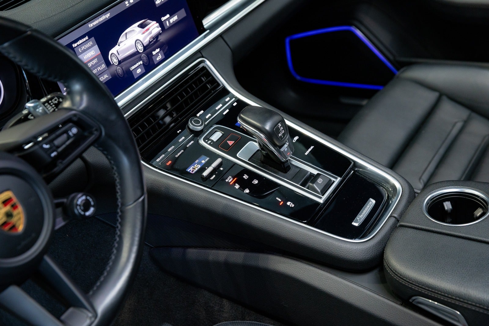 Gallery image 13 of 18