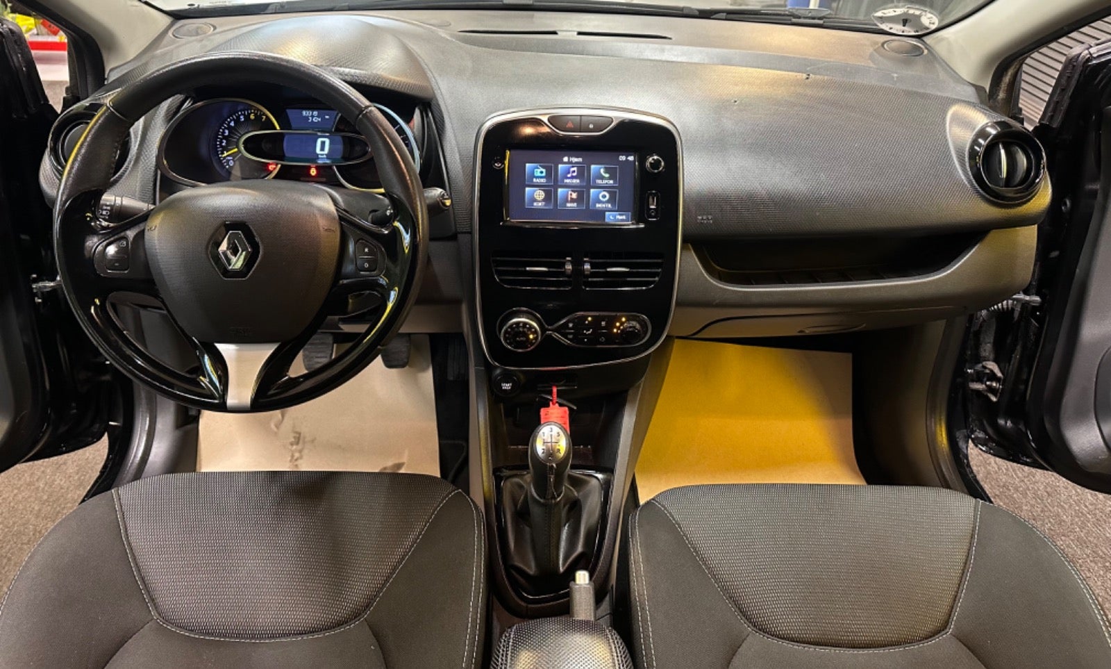 Billede af Renault Clio IV 0,9 TCe 90 Dynamique Sport Tourer