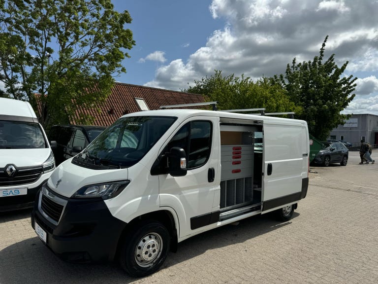 Peugeot Boxer 330 BlueHDi 130 L2H1