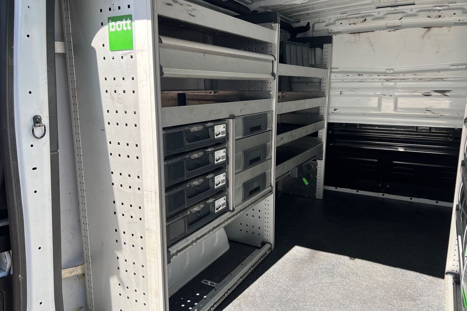 Billede af Renault Trafic T29 2,0 dCi 145 L1H1 EDC