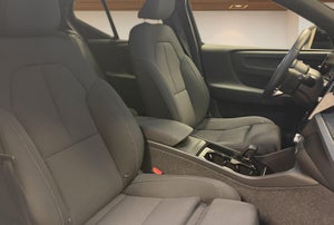 Volvo XC40 Standard Range Plus