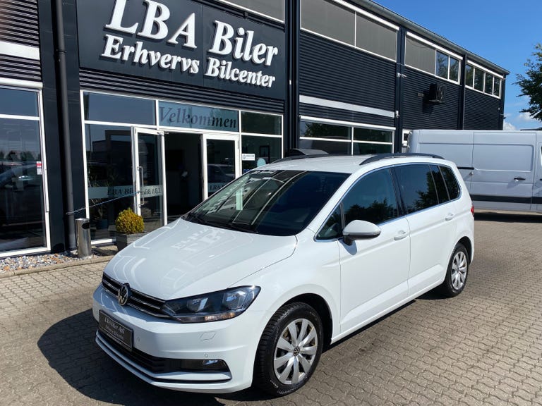 VW Touran TDi 150 Comfortline DSG Van