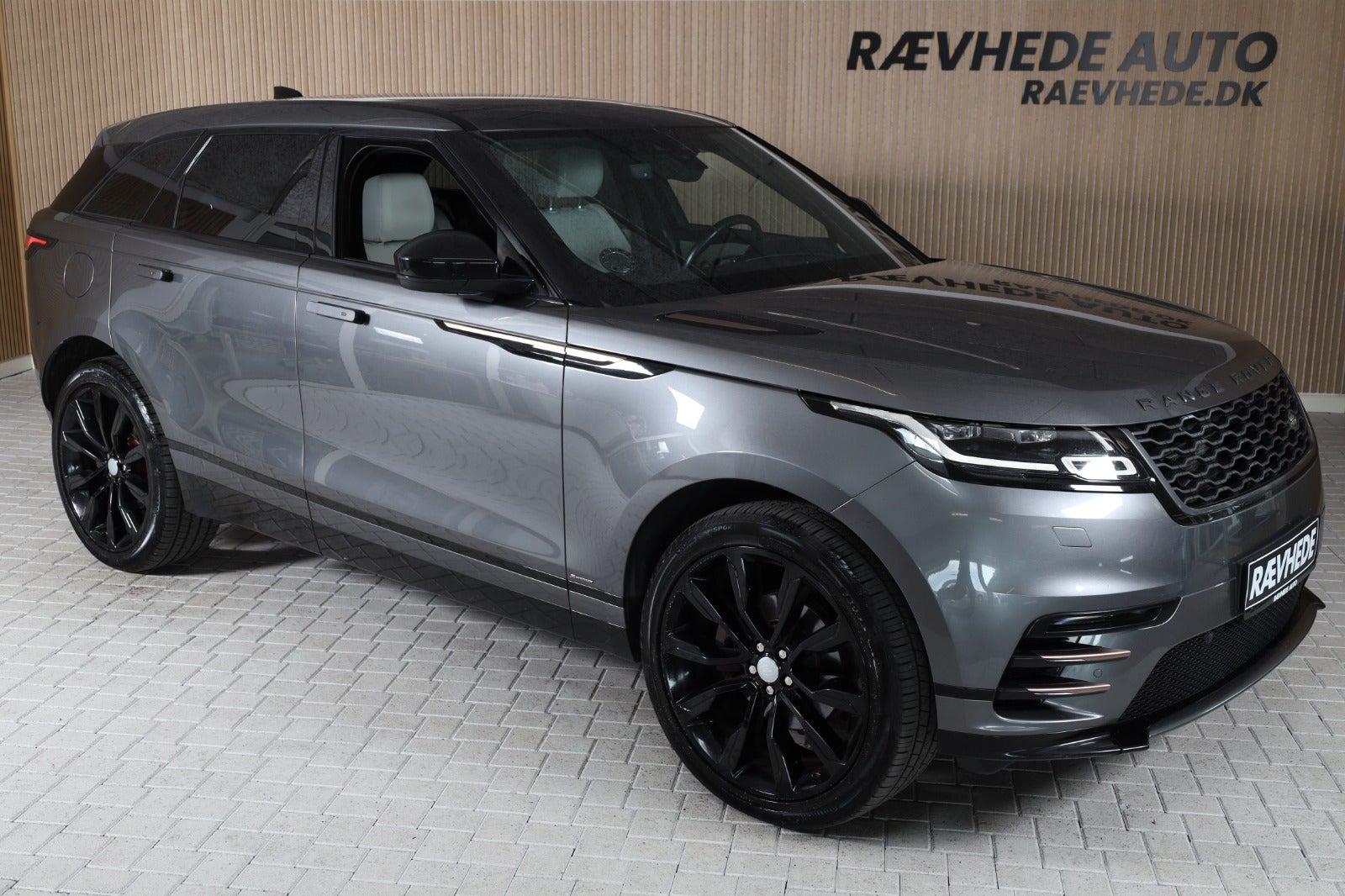 Land Rover Range Rover Velar P250 R-Dynamic S aut. 2019