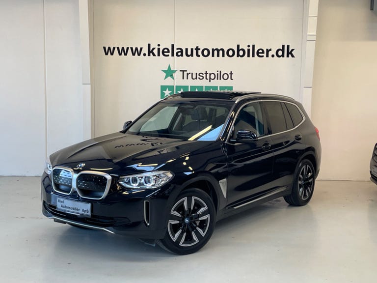 BMW iX3 Charged