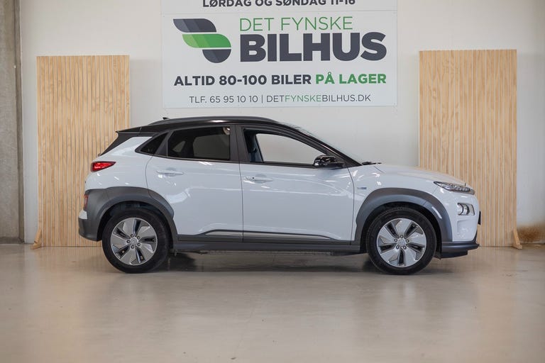 Hyundai Kona EV Trend