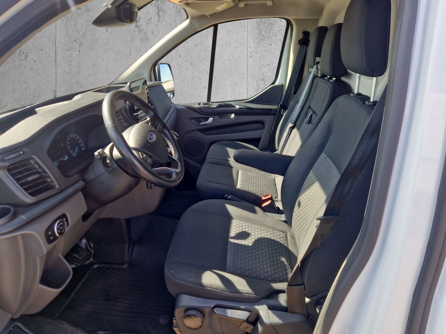 Billede af Ford Transit Custom 300L 2,0 TDCi 130 Trend