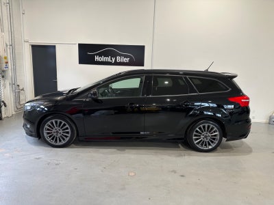 Ford Focus EcoBoost ST-Line stc.