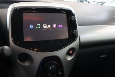Toyota Aygo VVT-i x-wave x-shift