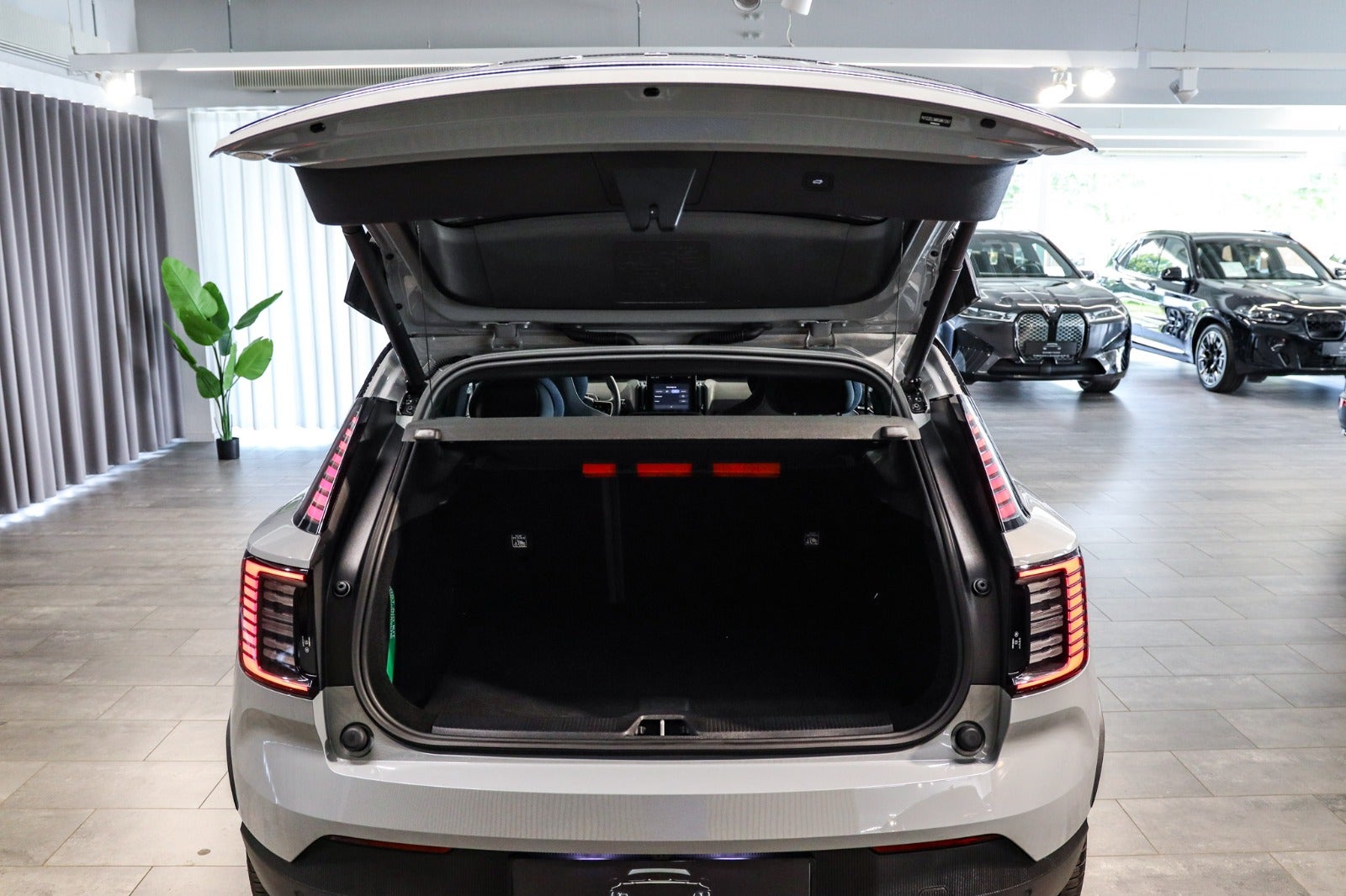 Billede af Volvo EX30  Extended Range Plus