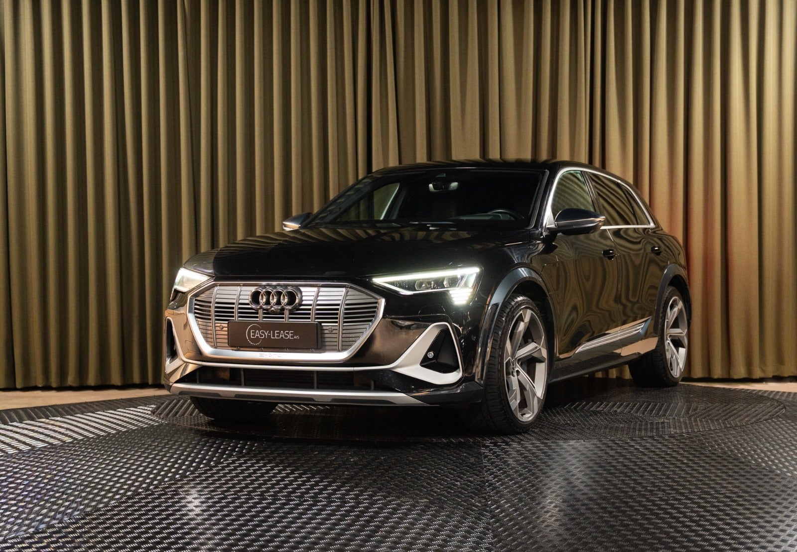 Audi e-tron S  quattro