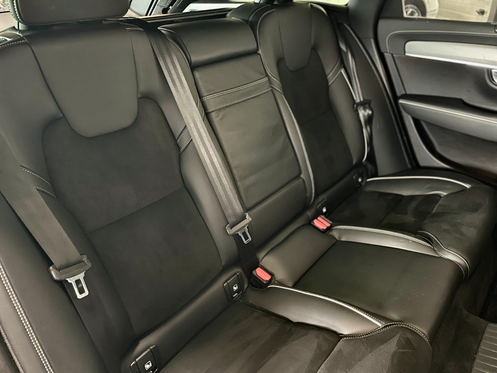 Volvo V90 T6 ReCharge R-Design aut. AWD