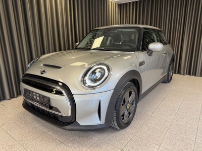 MINI Cooper SE Essential