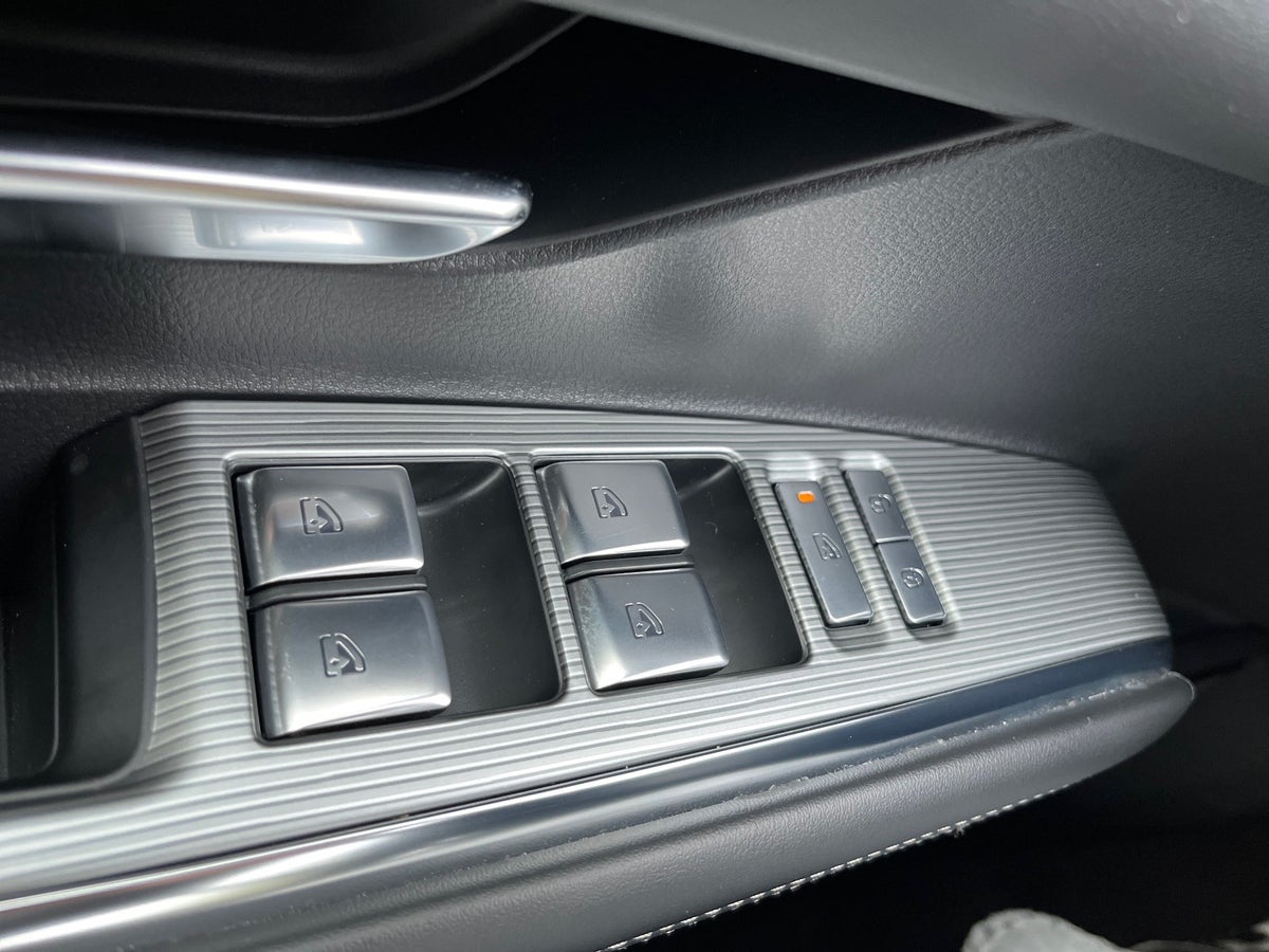 Mazda 6e Takumi Long Range billede 16