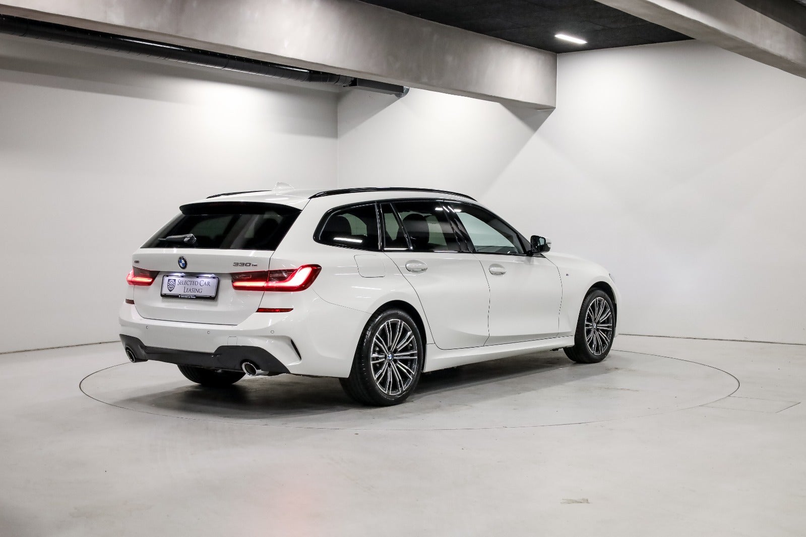 BMW 330e 2,0 Touring M-Sport aut.