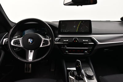 BMW 530e Touring M-Sport aut.